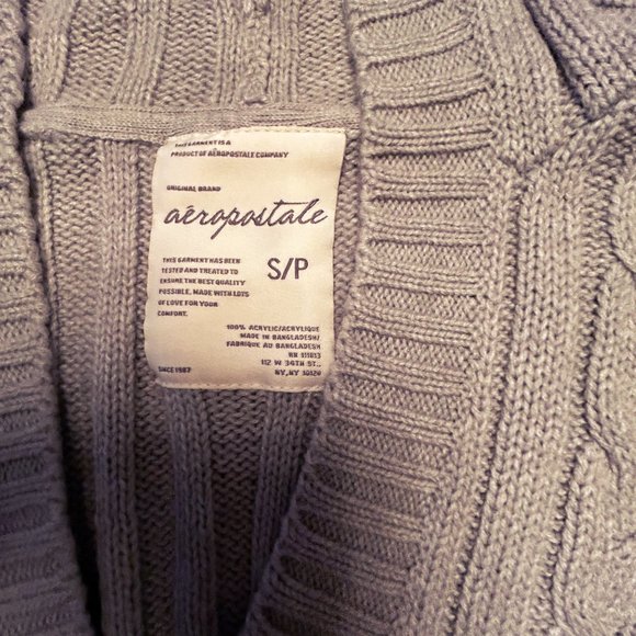 Women's Aeropostale Hooded Sweater size S/P - Picture 2 of 6